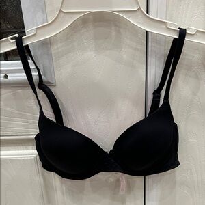 PINK Victoria's Secret Classic Black Bra